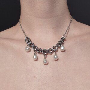 Vintage Antique silver and natural pearls necklace with a small silver chain